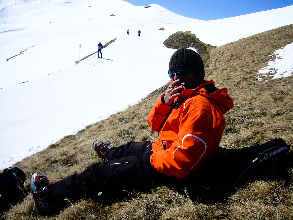 Moniteur de ski encadrant une sortie