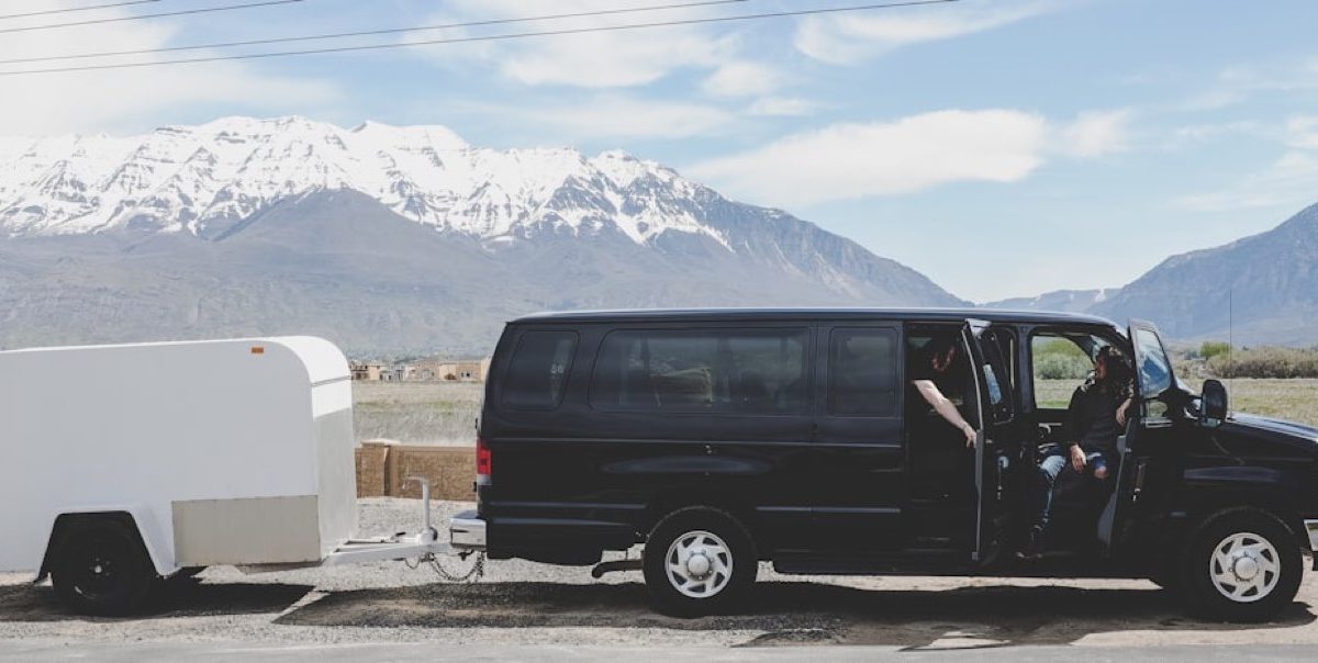 Comparatif remorques et porte‑motoneige pour transport auto