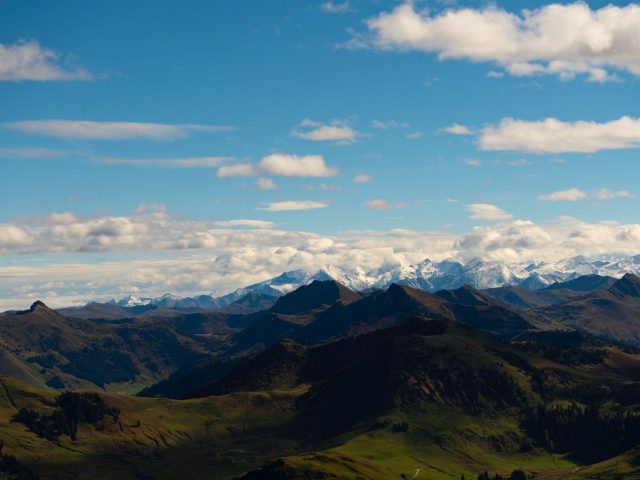 Préparer sa sécurité en montagne : les conseils essentiels