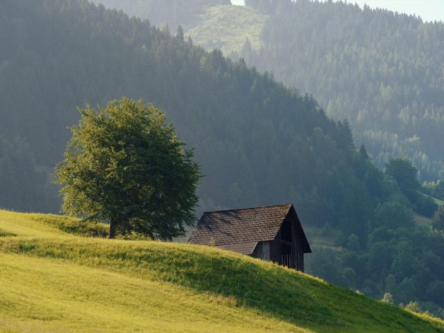 Refuges et relais accessibles en motoneige — sélection Québec